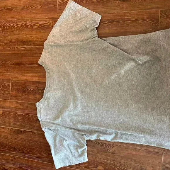 Tee - Picture 2 of 3